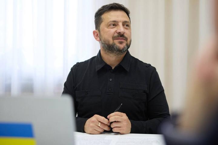 Зеленський провів телефонну розмову з Енді Бернемом: про що домовилися