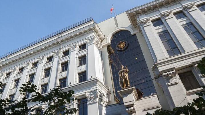 Верховний суд Росії остаточно зняв антивоєнну партію “Яблуко” з виборів до Держдуми