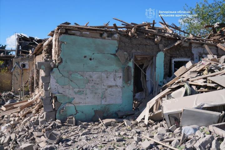 Зруйновані будинки у Запоріжжі