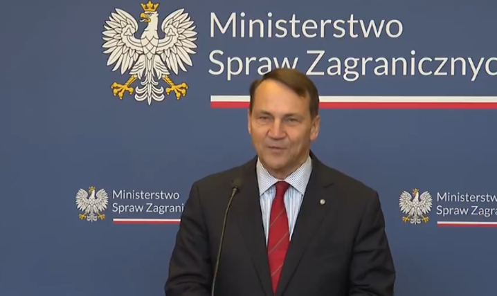 Сікорський: ця зима може стати останньою надією Путіна зламати Україну