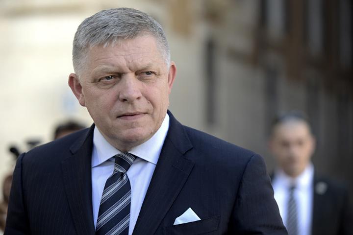 Словаччина може не отримати гроші від ЄС через авторитарний курс прем’єра Фіцо