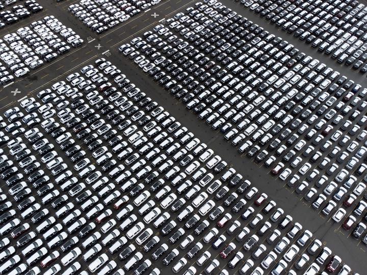 Комісія Сенату США схвалила законопроєкт про обмеження китайських авто