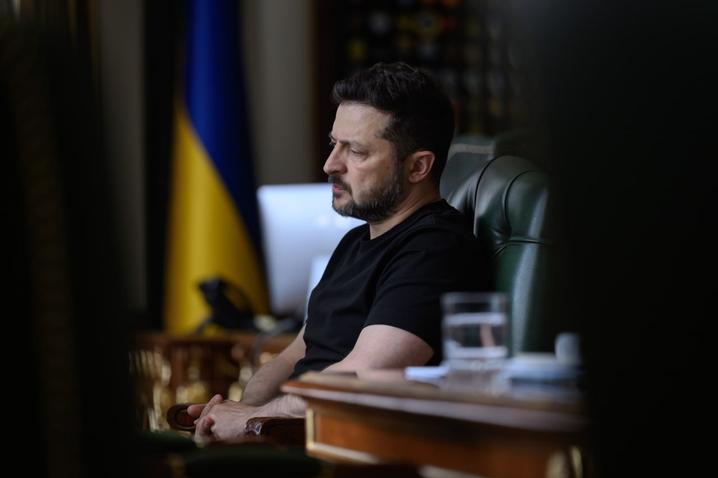 Україна повинна засудити візит Путіна на Північні території Японії та переглянути позицію щодо Косова