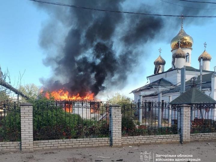 Атака на Вільнянськ: є загиблий і поранений, зруйновані будівлі
