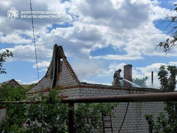 Росія завдала понад 30 ударів по Дніпропетровщині: п’ятеро поранених, серед них дитина