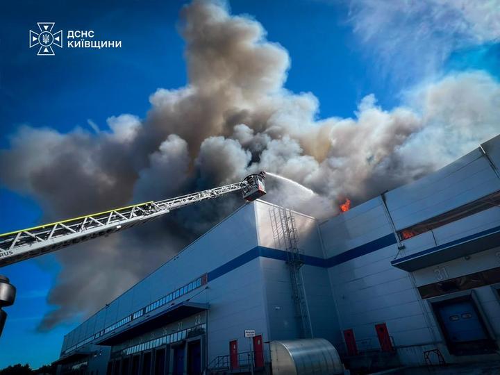 firefighters, rescuers