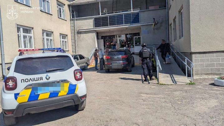 На Тернопільщині директора психоневрологічного інтернату підозрюють у торгівлі людьми