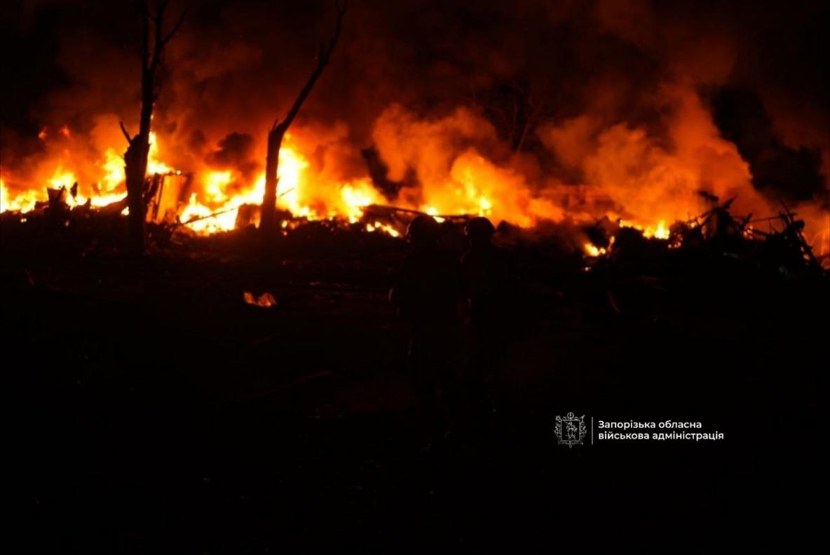 Russia attacked Zaporizhzhia with missiles and aerial bombs: five people killed