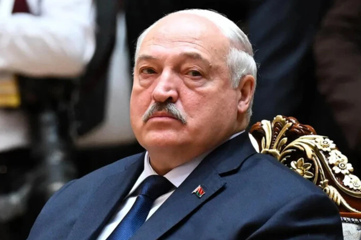 Зеленський підписав указ про введення санкції проти білоруських підприємств та осіб, наближених до Лукашенка