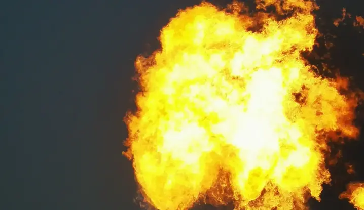Defense forces destroyed an entire production line and key facilities at the Syzran Oil Refinery