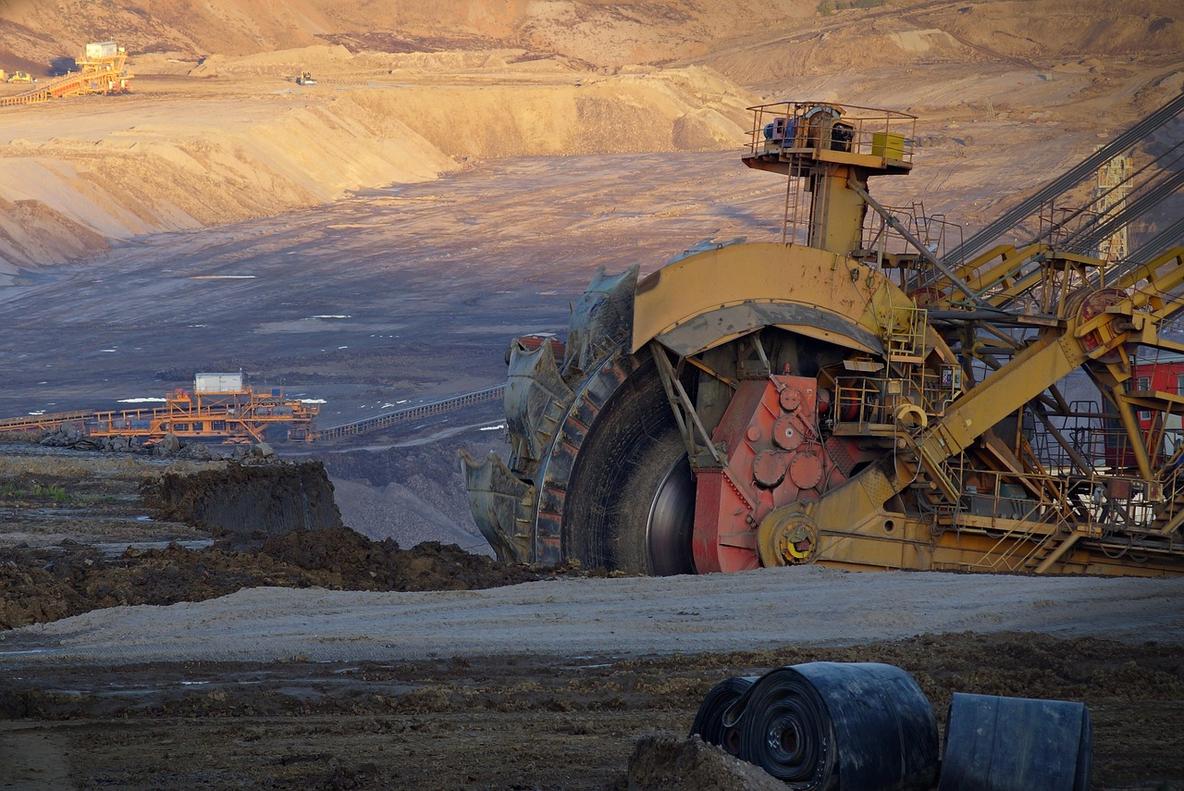 A Billions-Dollar Deal Without the Billions: Why Haven't U.S. Investments in Ukraine's Natural Resources Materialized Yet?