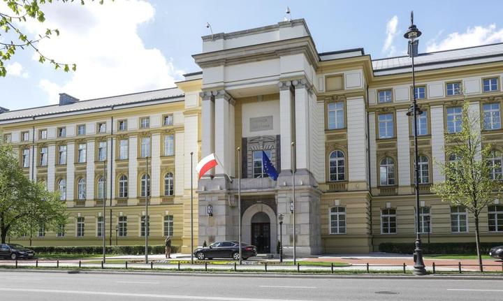 “Лише дві-три ракети”: у Польщі через Patriot для України посварилися посадовець і колишній міністр
