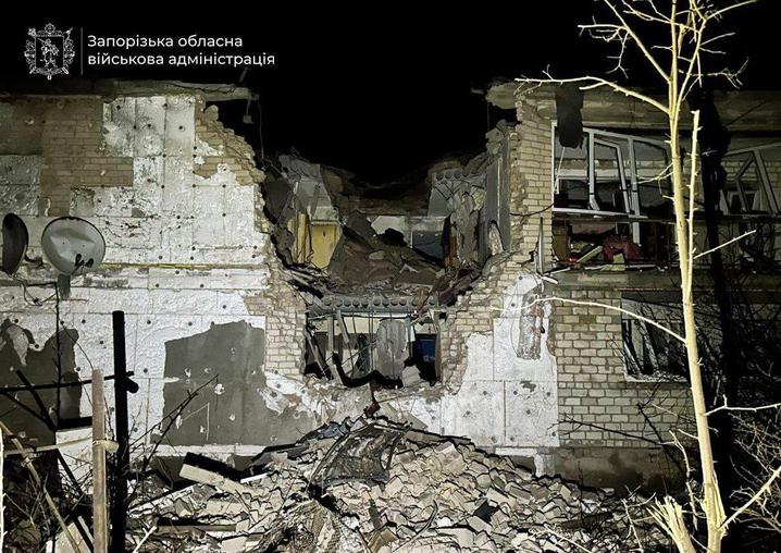 Двоє дітей та 9 дорослих дістали поранень внаслідок ворожих атак на Запоріжжя та Запорізький район