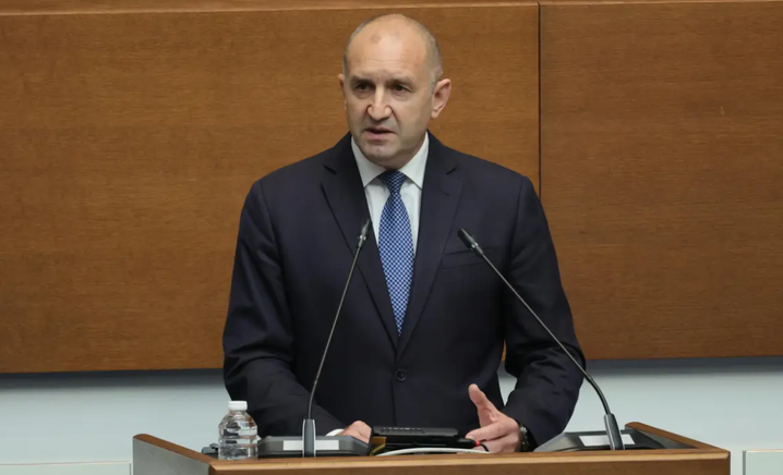 Парламент Болгарії затвердив новий уряд на чолі з проросійським прем’єром