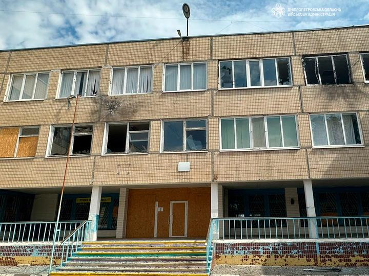 Ворог атакував Дніпропетровщину та Полтавщину: одна людина загинула, ще 16 поранених