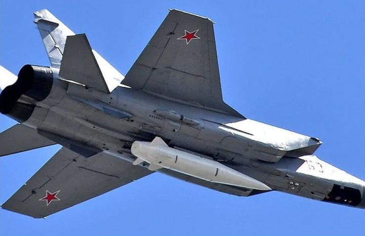 У Росії призупинили виробництво “Кинжалів”: ГУР повідомило нюанси