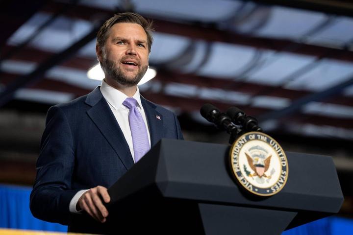 У Швейцарії розпочалися переговори США та Ірану: Венс заявив про прогрес