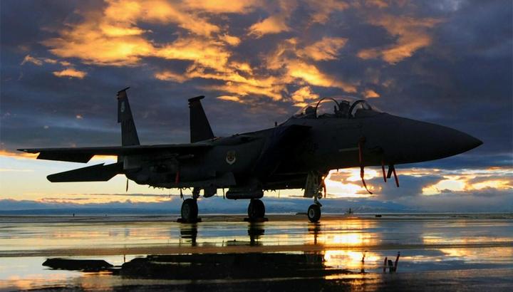 Винищувач F-15