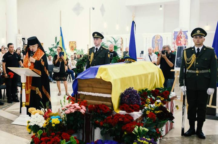 Коновальця спочатку перепоховають на меморіальному кладовищі, а згодом у національному пантеоні, – Буданов