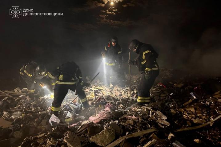 Russia killed a family near Kryvyi Rih. In total, it fired more than 70 missiles at Ukraine: Zelenskyy responded to the attack