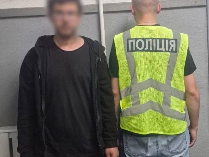 Один із підозрюваних чоловіків