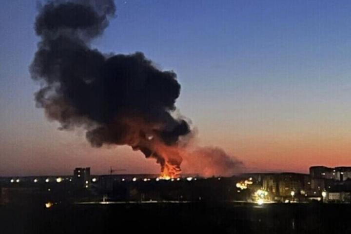 Overnight, the naval base in Novorossiysk came under attack by the Ukrainian Armed Forces, according to “Madyar”