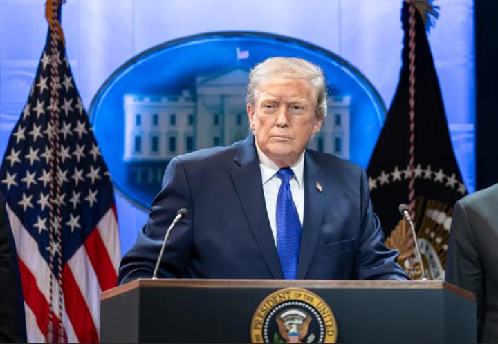Трамп учергове змінив риторику: у війні з Іраном “немає часових рамок”