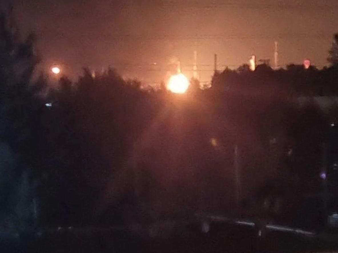 Russia reported an attack by 42 drones: there are reports of a strike on an oil refinery in Kirishi