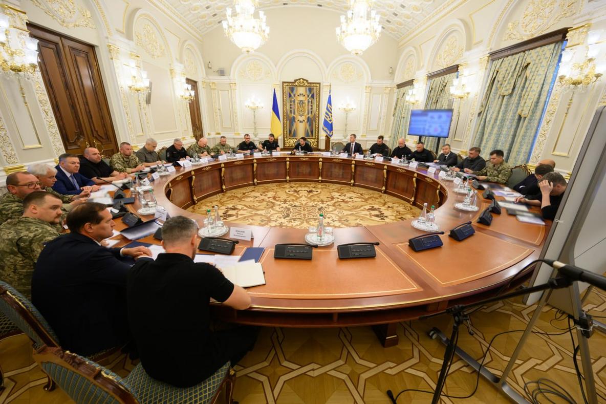 Прототипи перехоплювачів реактивних "шахедів" уже розроблені, триває доопрацювання, – Зеленський