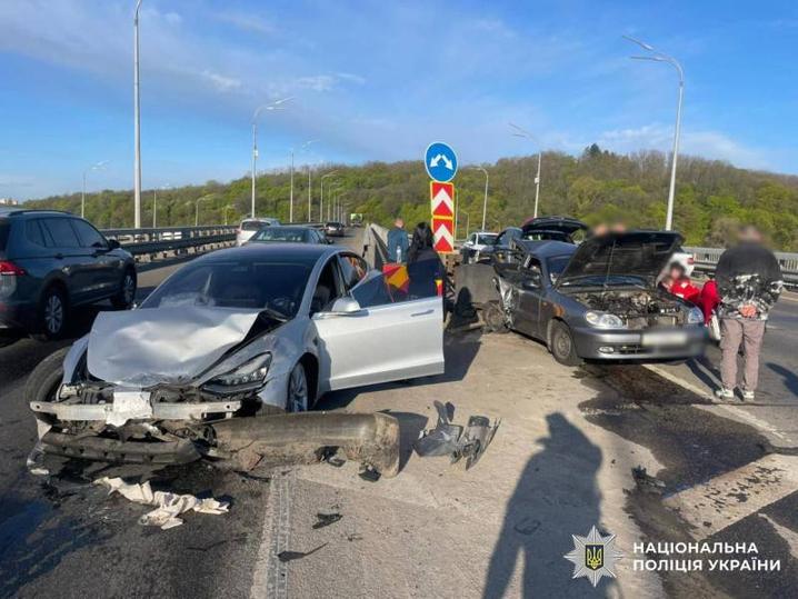 Смертельна ДТП у столиці: водію Tesla загрожує до восьми років ув'язнення