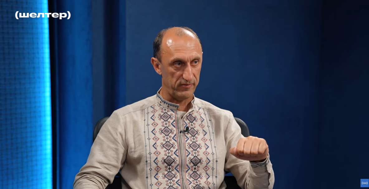“Єрмак вирішує навіть, яку флешку пошкодити в НАБУ”. Інтерв’ю “Шелтера” з Романом Червінським