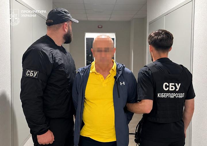 У Києві затримали “ексміністра” окупаційного Криму: справу про держзраду передали до суду