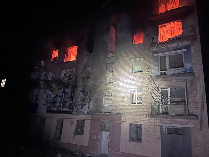 На Дніпропетровщині через нічний удар російського БпЛА загинуло тримісячне немовля, ще 11 людей поранені
