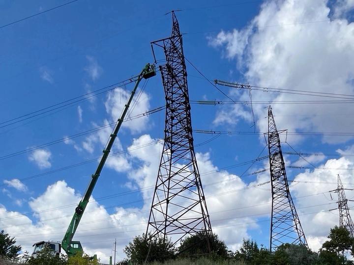 Українські енергетики відновили зовнішнє живлення ЗАЕС після тривалого знеструмлення