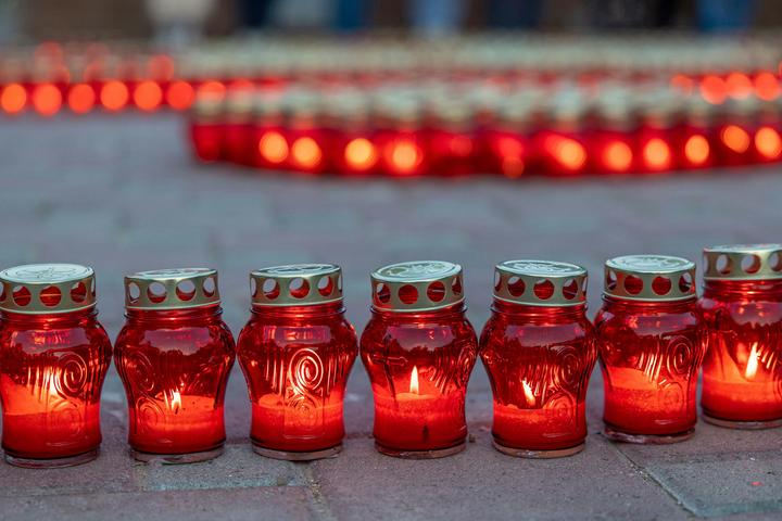Поминальні свічки