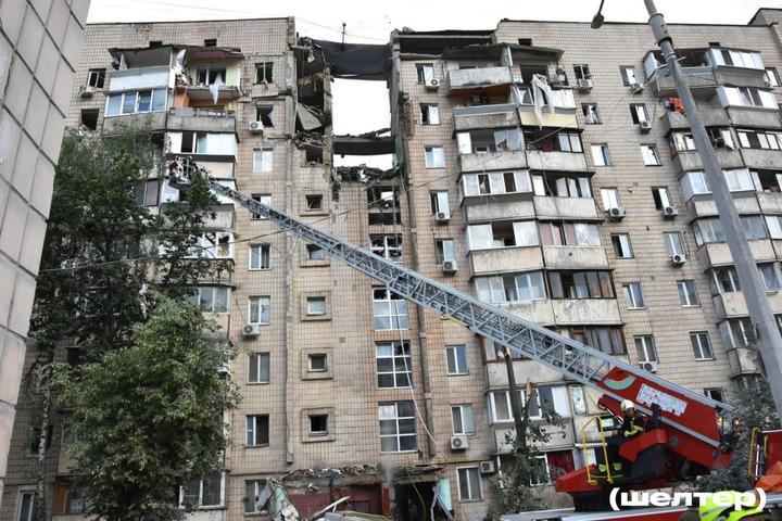 Пошкоджена будівля