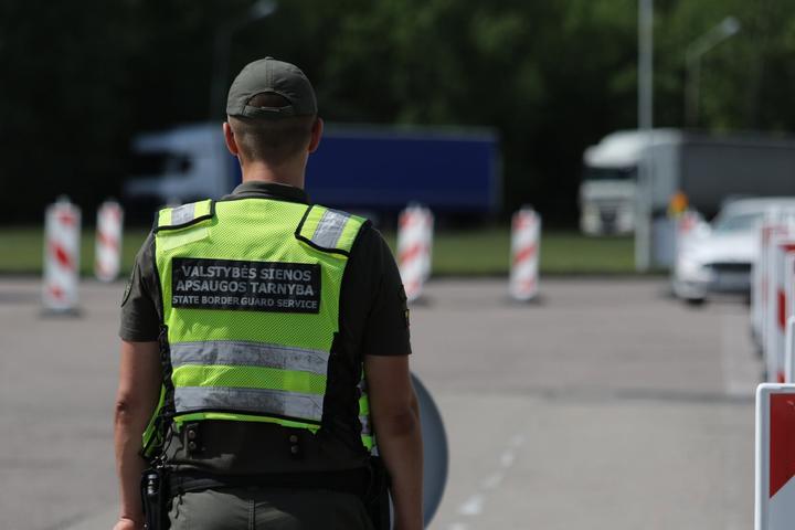 Нова тактика Білорусі: Литва фіксує десятки спроб нелегального переправлення мігрантів через тунелі