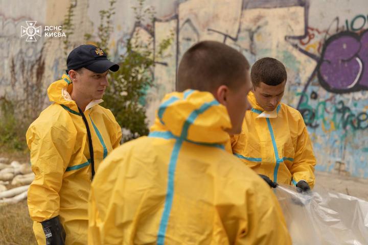 Ліквідація наслідків забруднення озера