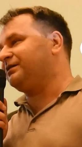 Скандал на Теремках: активісти привели інженера, який запропонував інакше прокласти теплотрасу