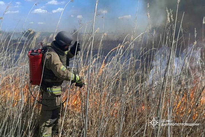 Масовані обстріли Дніпропетровщини: двоє загиблих, 11 поранених