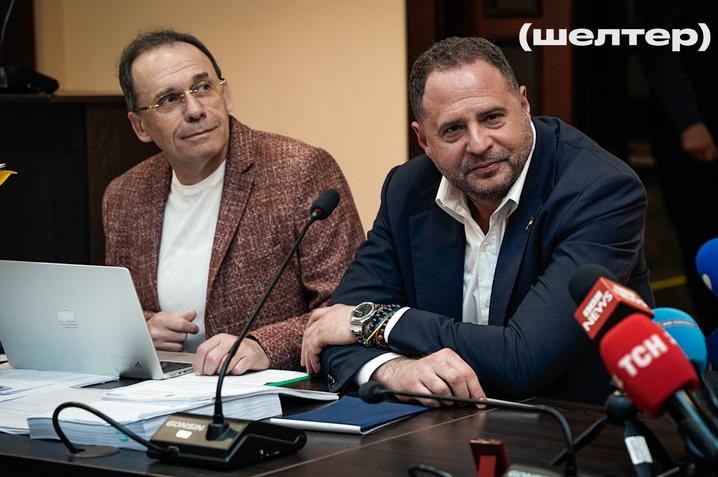 У суді Андрій Єрмак і його адвокат