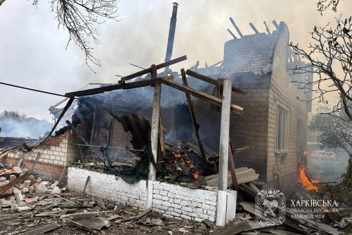 РФ вдарила дроном по будинку в Балаклії: є поранені та загибла