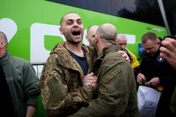 15 травня Військові