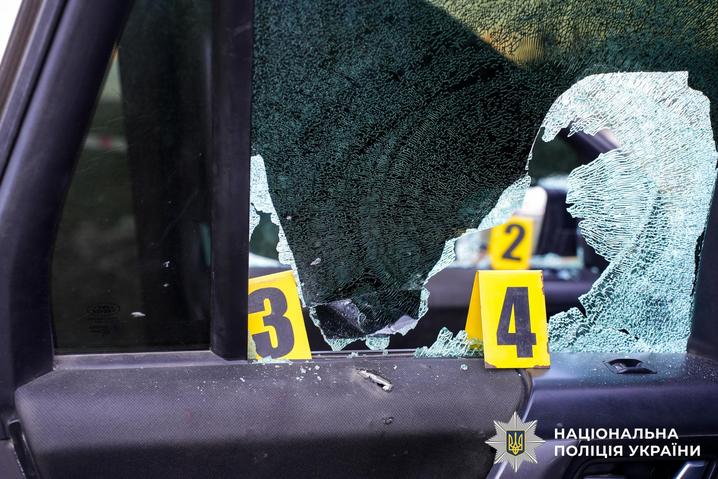 На Рівненщині чоловік стріляв з автомата у військових ТЦК та поліцейського – в області оголосили спецоперацію