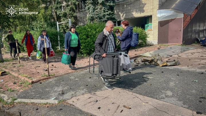 Жителі Вишневого