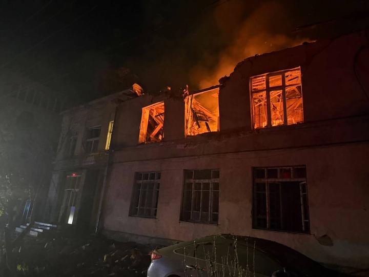 Нічний обстріл Одеси: під ворожим ударом дитсадок, кількість потерпілих зросла – фото