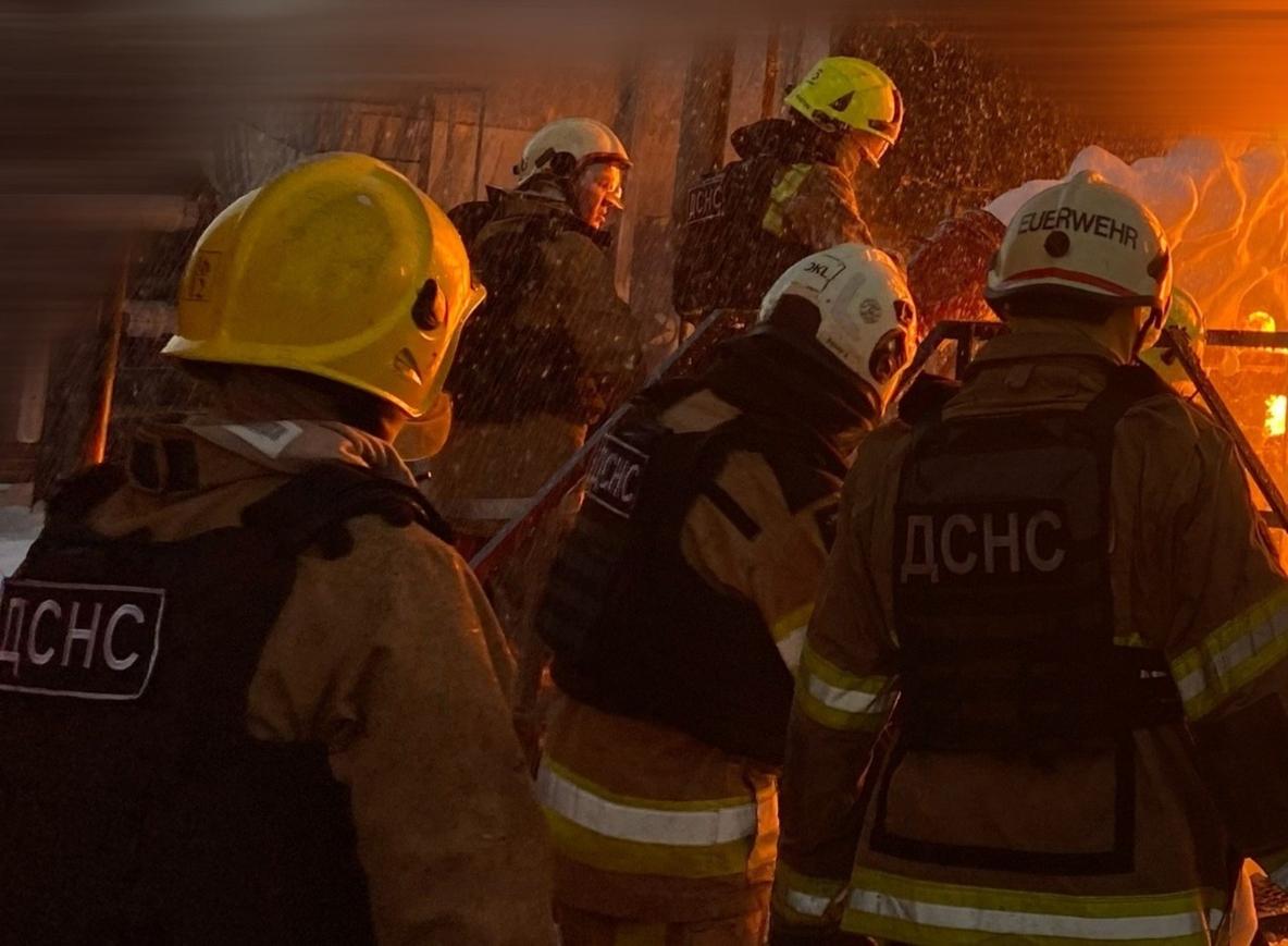 В Одесі "Бандероль" влучила у багатоповерхівку: є постраждалі