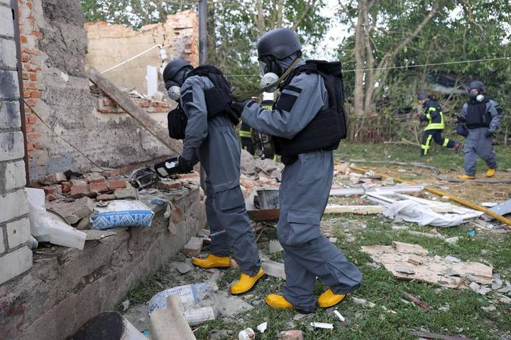 Атака на Рівненщину На Рівненщині через атаку дронів постраждали четверо людей, пошкоджені будівлі