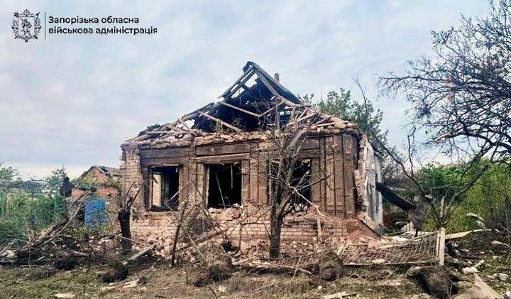Понад тисячу ударів за добу: на Запоріжжі внаслідок російських обстрілів поранено 10 людей