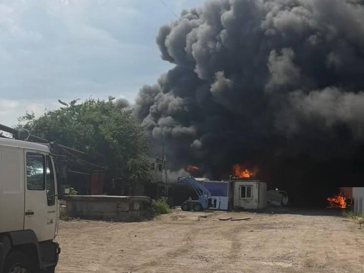 Ворог атакував цивільні об’єкти в Одесі: троє загиблих, вісім людей поранено